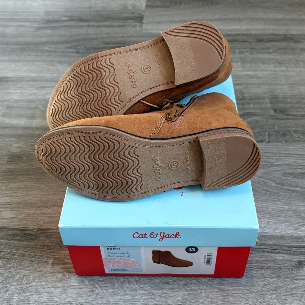 NEW Cat & Jack cognac ankle boots